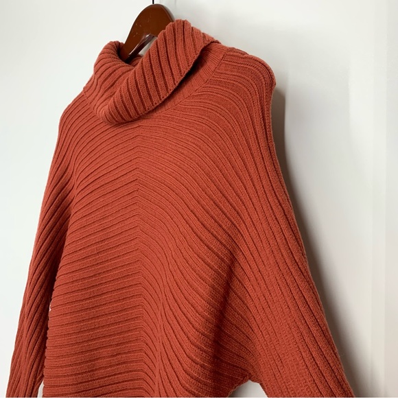 Philosophy Burnt Orange Wide Ribbed Dolman Sleeve Cowl Neck Stretchy Sweater XS - Picture 3 of 16